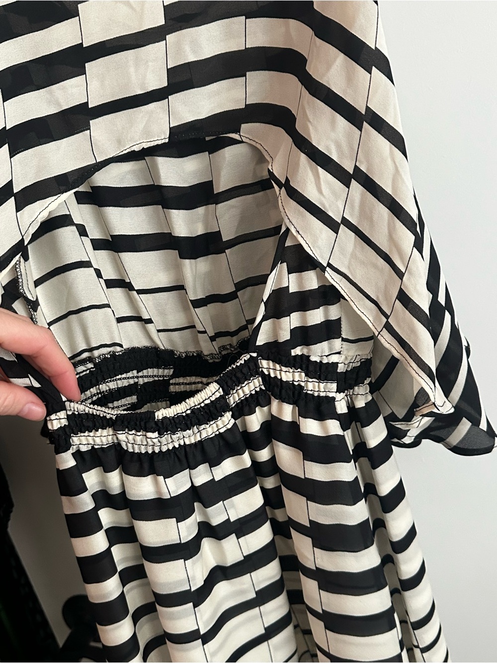 Silk, Black and White Geometric Dress by Parker size S - Picture 3 of 5